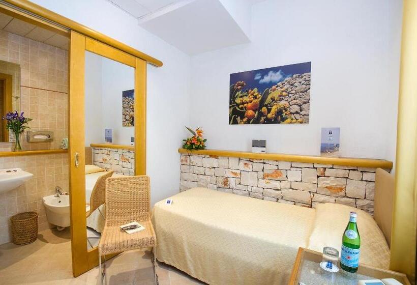 غرفة أساسية فردية, Terminal   Caroli Hotels