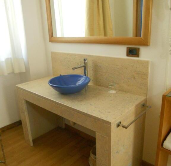 غرفة إقتصادية, Terminal   Caroli Hotels