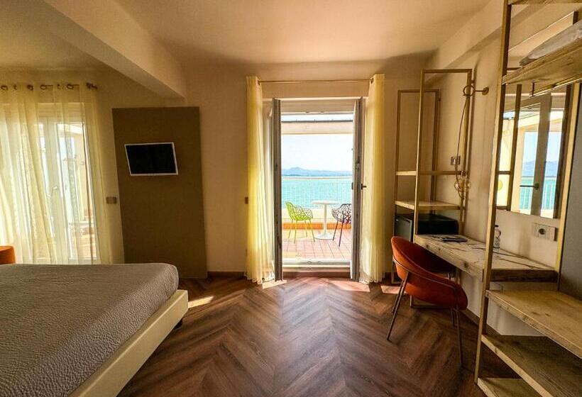 Premium room with terrace, Vittorio