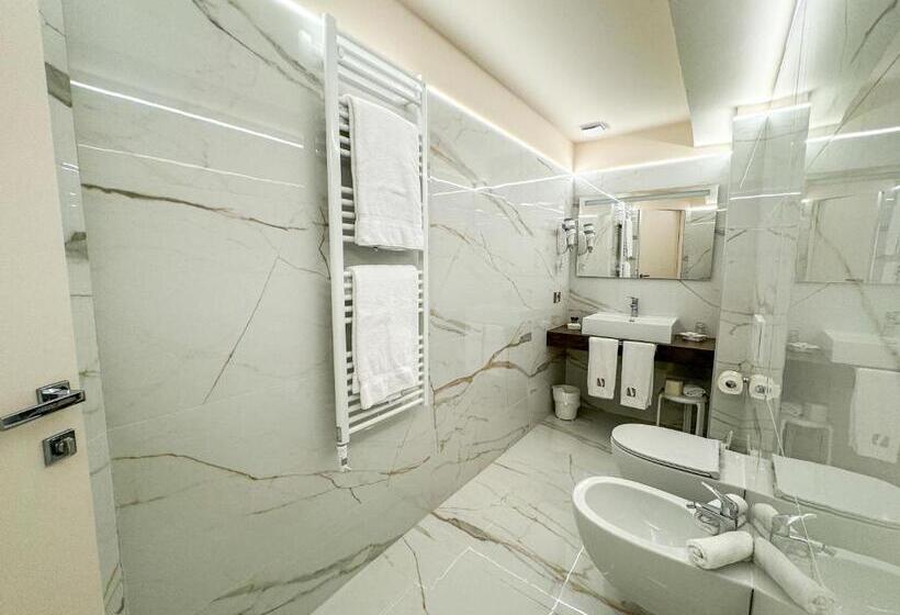 Premium room with terrace, Vittorio