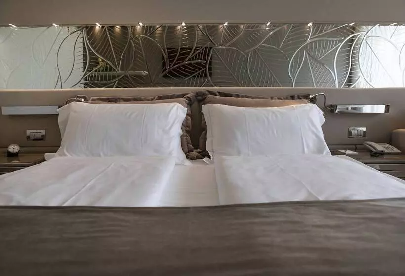 Juniorsviitti Näkymä, Park Hotel Imperial