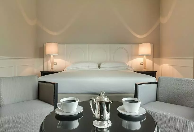 プレミアムルーム, Plaza Hotel Lucchesi