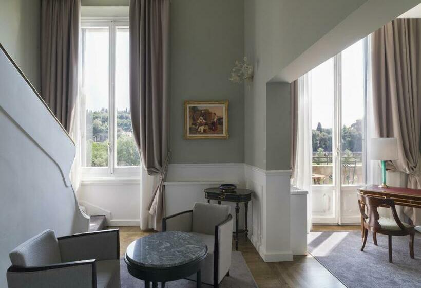 Suite Familiare, Plaza Hotel Lucchesi
