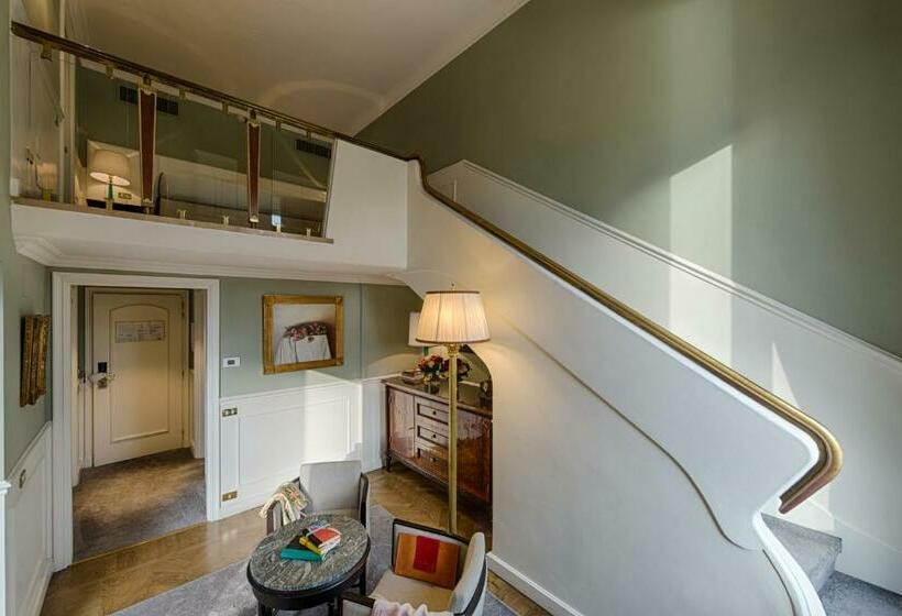 סוויטה משפחתית, Plaza Hotel Lucchesi