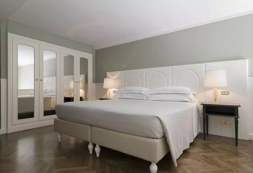 スイート（家族用）, Plaza Hotel Lucchesi