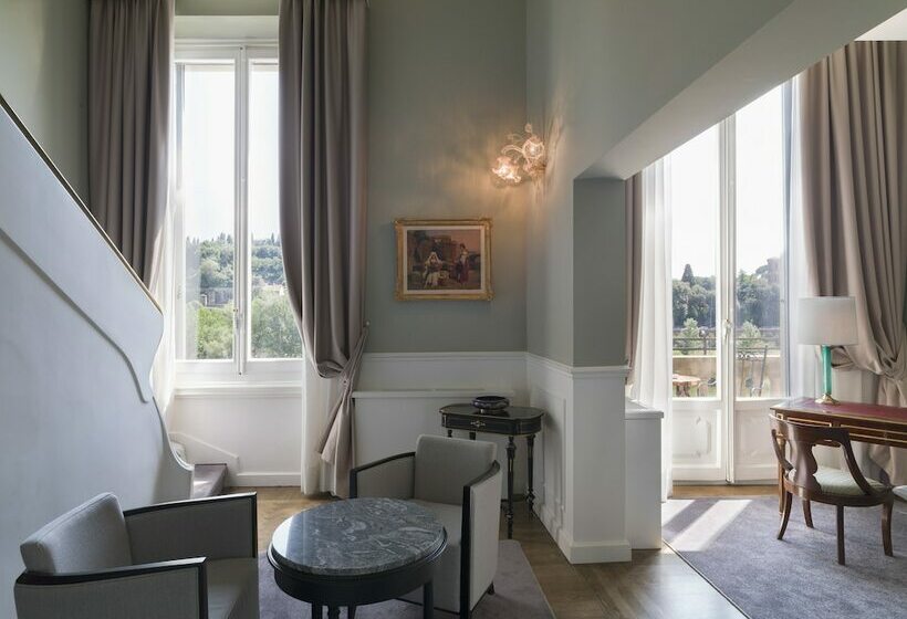 סוויטה משפחתית, Plaza Hotel Lucchesi