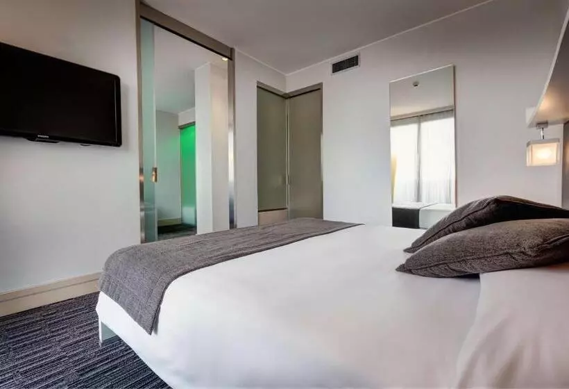 Junior Suite King Bed