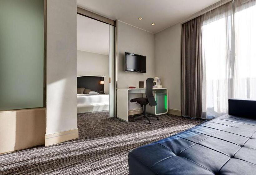 سوئیت جونیور با تخت بزرگ, Best Western Premier Hotel Royal Santina
