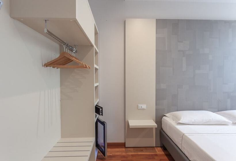 Номер Стандарт, Boston