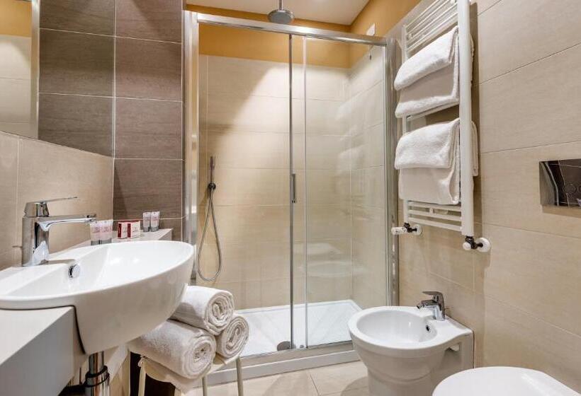 Номер Стандарт, Boston