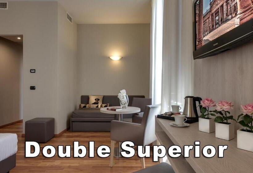 Номер Superior, Boston