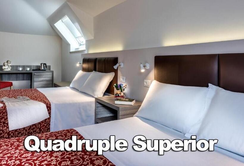 Четырехместный Номер Superior, Boston