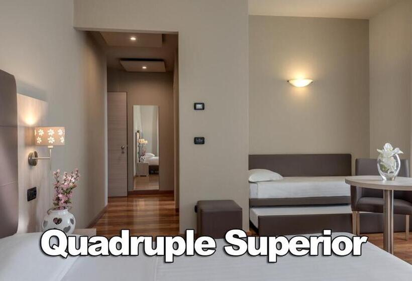 Четырехместный Номер Superior, Boston