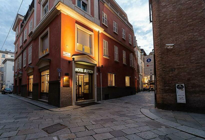 Chambre Classique, Button