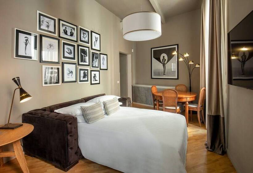 Appartamento 1 Camera da Letto, Condotti Boutique