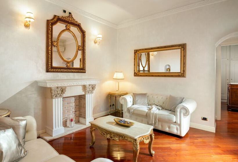 Appartamento 2 Camere da Letto, Condotti Boutique