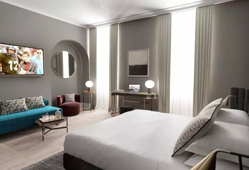Junior Suite con Terrazza, Condotti Boutique