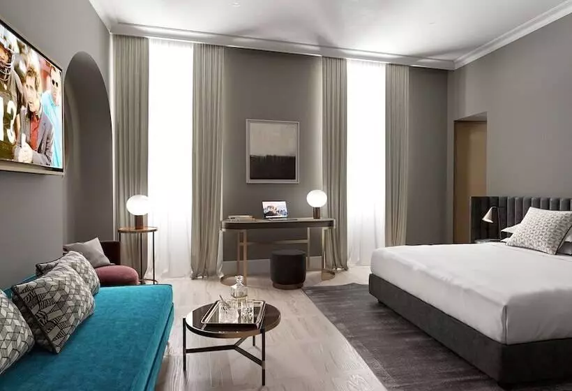 Junior Suite con Terrazza, Condotti Boutique