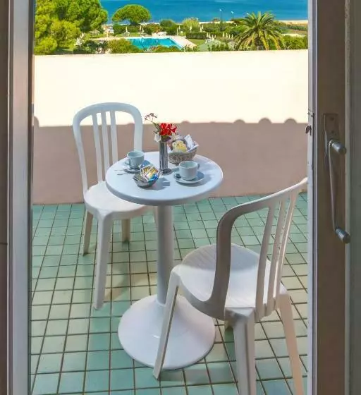Standard-huone, Fabricia