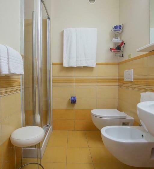 带海景的标准房, Fabricia