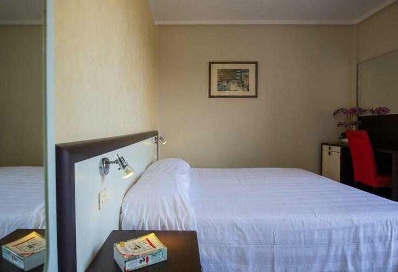 带海景的标准房, Fabricia