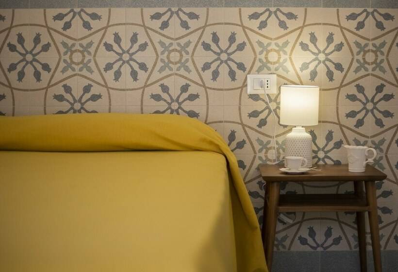 Triple Room Sea View, Fabricia