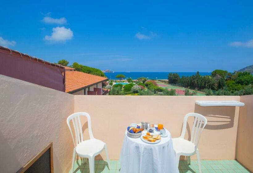 豪华海景房带阳台, Fabricia