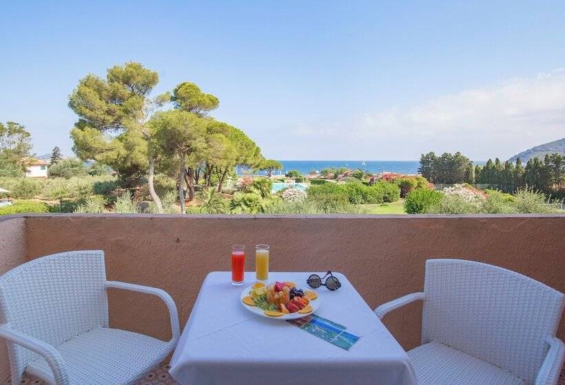 带海景的标准房, Fabricia