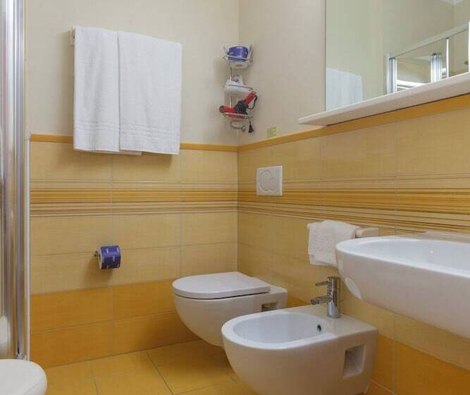 带海景的标准房, Fabricia