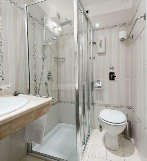 اتاق استاندارد یک نفره, Flora