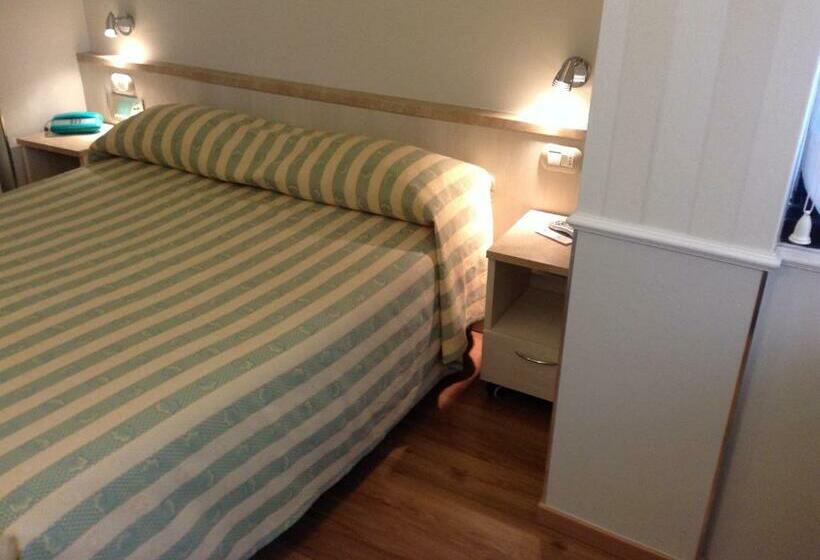 اتاق استاندارد, Flora