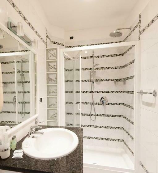 اتاق استاندارد, Flora