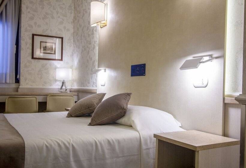 اتاق استاندارد, Flora