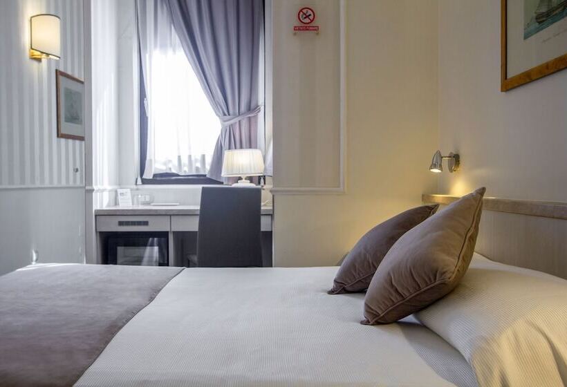 اتاق استاندارد, Flora