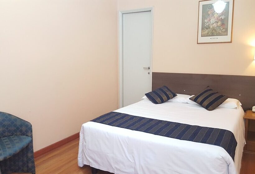 اتاق استاندارد, Flora