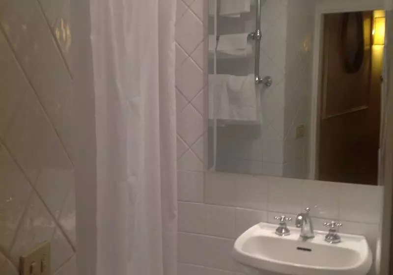 اتاق استاندارد یک نفره, Fontana