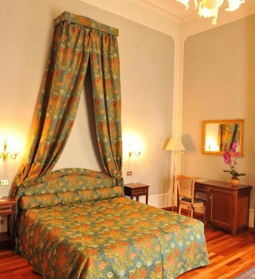 جناح جونيور, Grande Albergo Quattro Stagioni