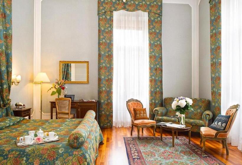 جناح جونيور, Grande Albergo Quattro Stagioni