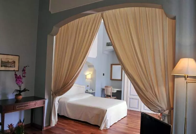 سوییت, Grande Albergo Quattro Stagioni