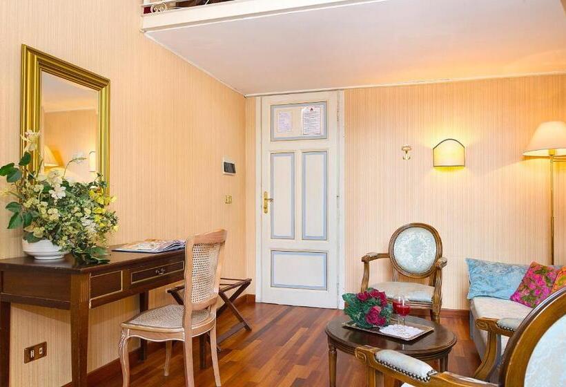 غرفة قياسية, Grande Albergo Quattro Stagioni