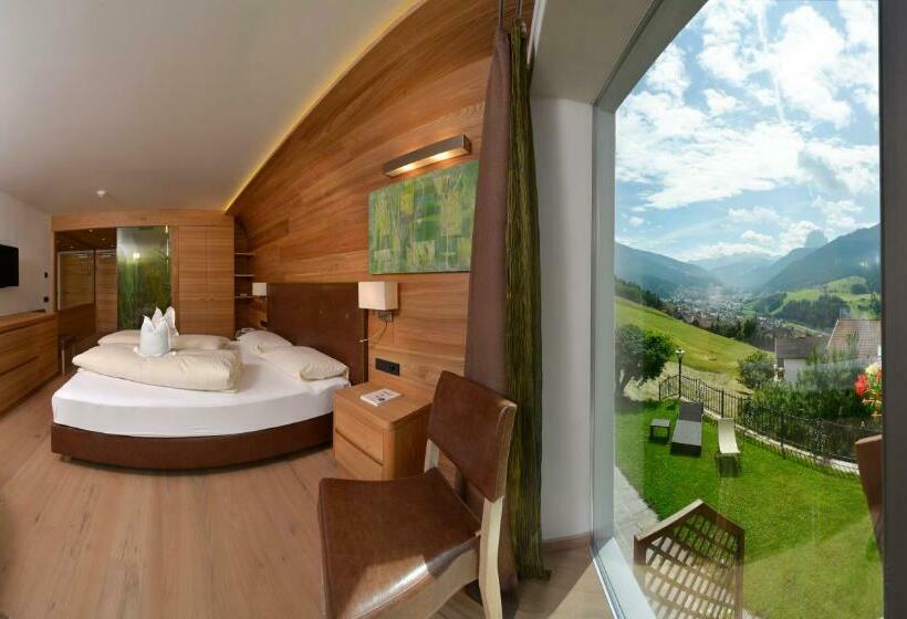 带阳台的高级房间, Grien