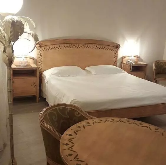スタンダードトリプルルーム, Rosetta Hotel Perugia, Tapestry Collection By Hilton