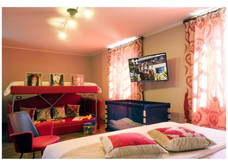 اتاق استاندارد چهار تخته, Locanda Il Rustichello