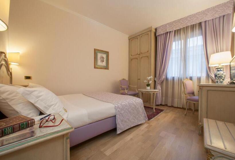 Habitació Estàndard, Majestic Toscanelli