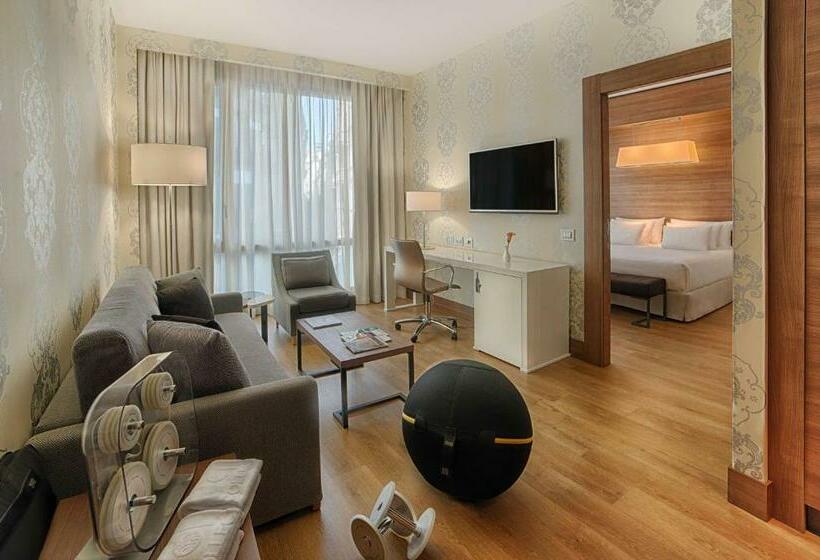 سوییت جونیور, NH Collection Milano President