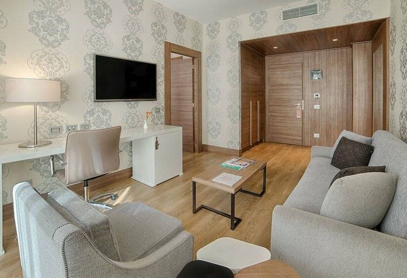 سوییت جونیور, NH Collection Milano President