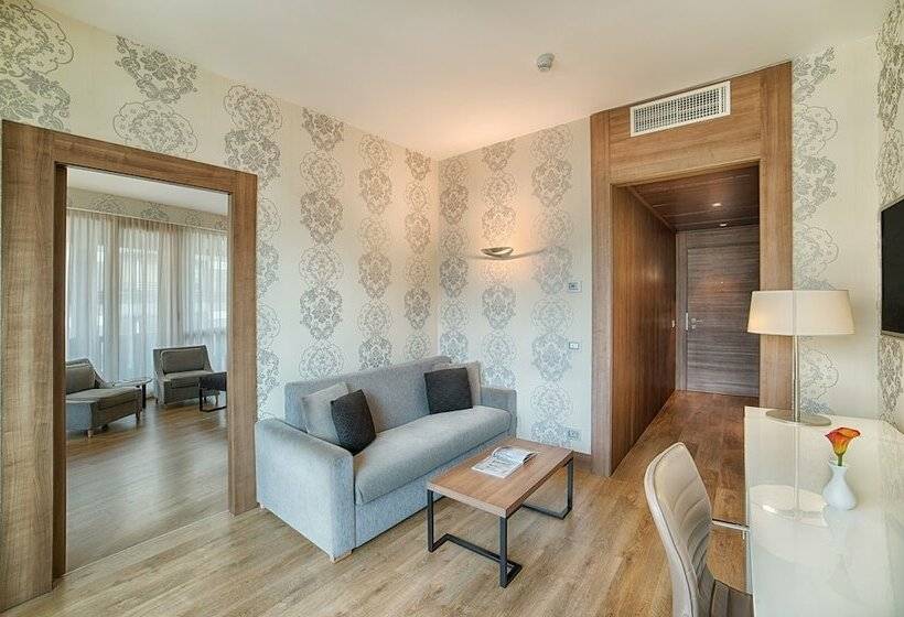 سوییت جونیور, NH Collection Milano President