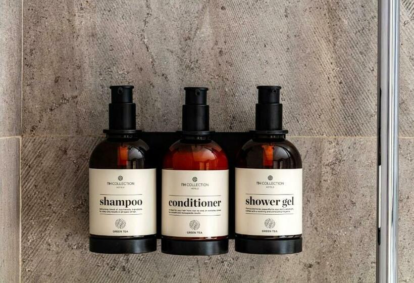 اتاق سوپریور با چشم‌انداز, NH Collection Milano President