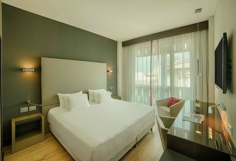 اتاق سوپریور با چشم‌انداز, NH Collection Milano President