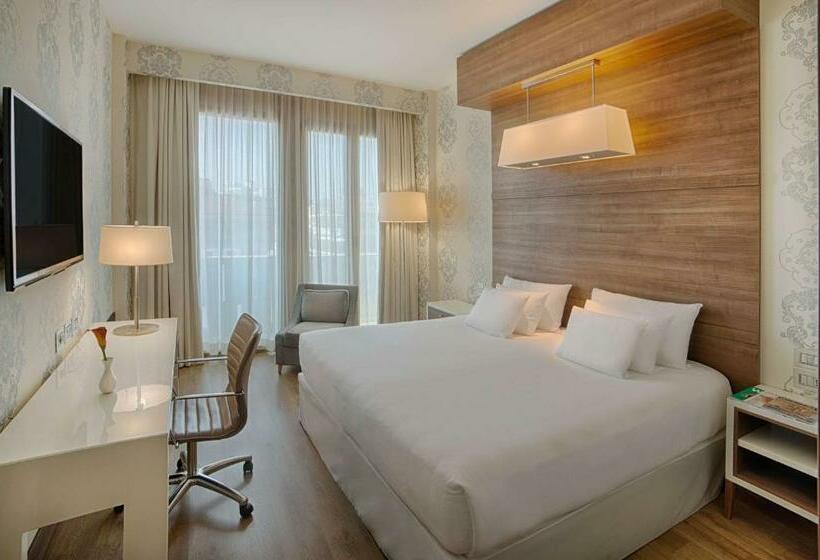 اتاق خانوادگی, NH Collection Milano President